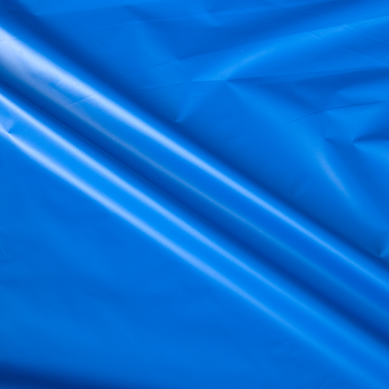 Film TPU Blackout cu respirație scăzută de 2 straturi de 2 straturi pentru Blackout 100% pentru perdea albastru închis + negru negru